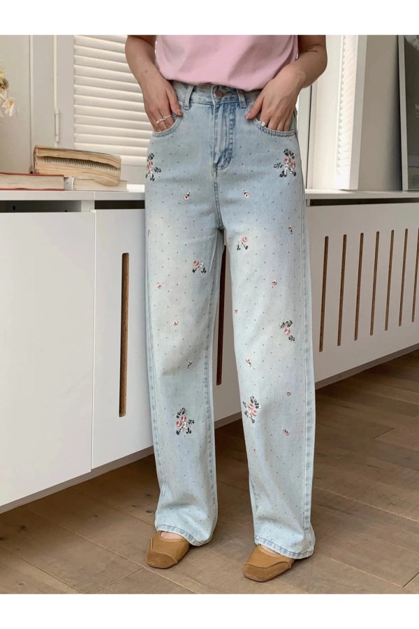 Fall Floral Dream Wide-Leg Jeans - 2000s Fashion Inspired Outfit