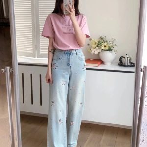 Fall Floral Dream Wide-Leg Jeans - 2000s Fashion Inspired Outfit