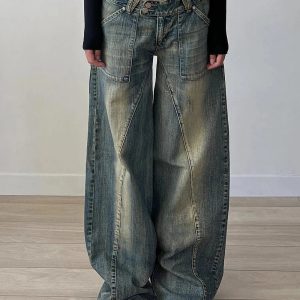 Fall Vintage Washed Baggy Jeans - 2000s Fashion Inspired Women's Outfit