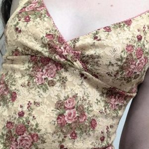 Floral Lace Vintage Top - 2000s Fashion Inspired Nostalgia Outfit