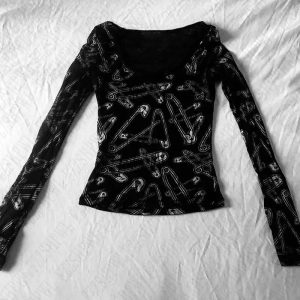 Grunge Safety Pin Long Sleeve Top - 2000s Fashion Nostalgia Outfit