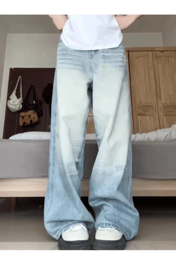 Light Wash Oversized Baggy Jeans - 2000s Fashion Nostalgia Outfit