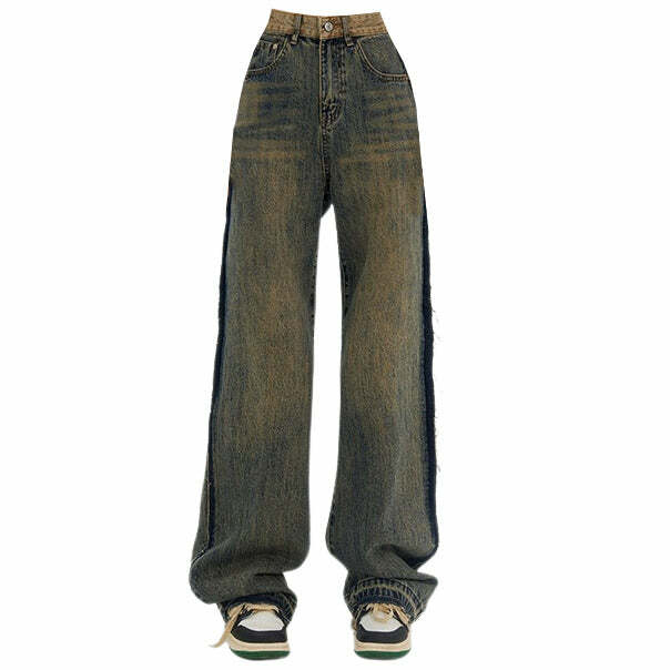 Washed Brown Jeans with Contrast Pocket - 2000s Fashion Nostalgia Outfit